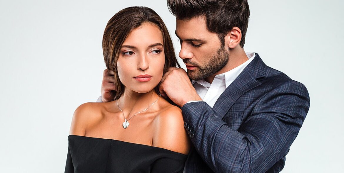 Why Do Women Choose Rich Men? Life Tips.