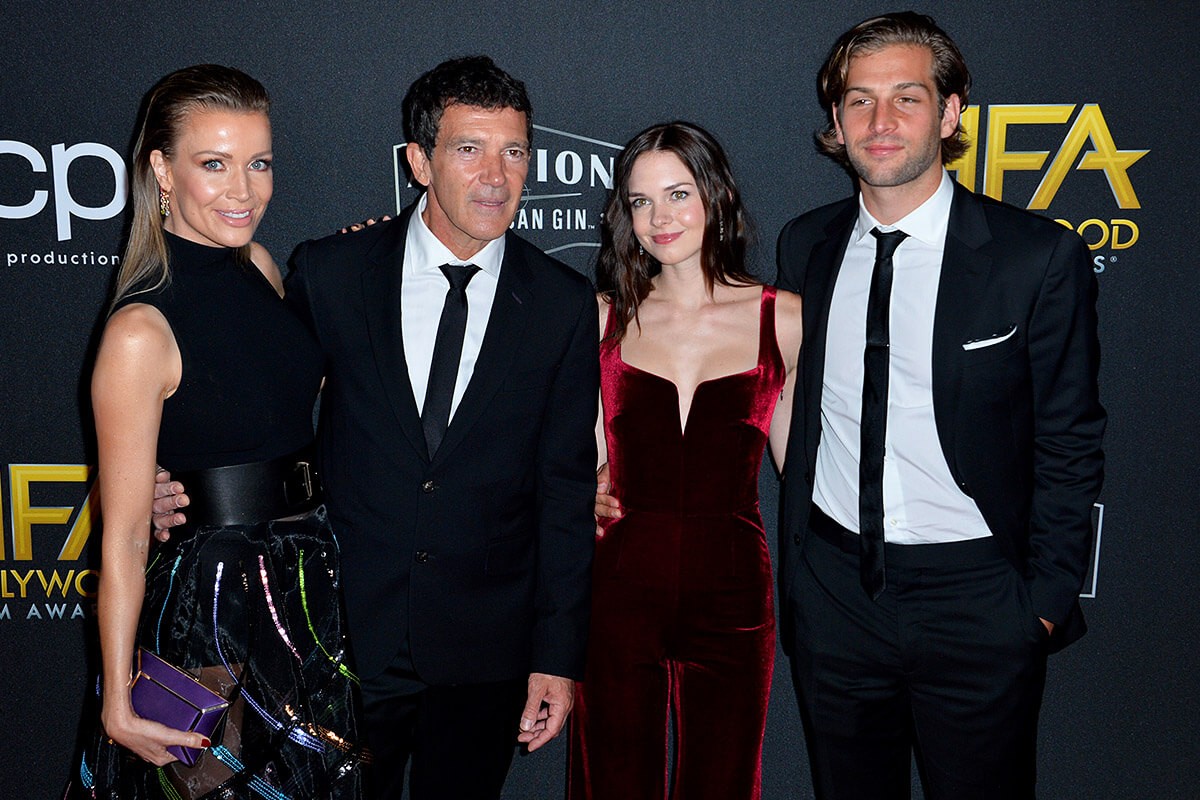 Nicole Kimpel, Antonio Banderas, Stella Banderas, Eli Meyer - photo on 23rd Annual Hollywood Film Awards at the Beverly Hilton Hotel, Los Angeles, USA
