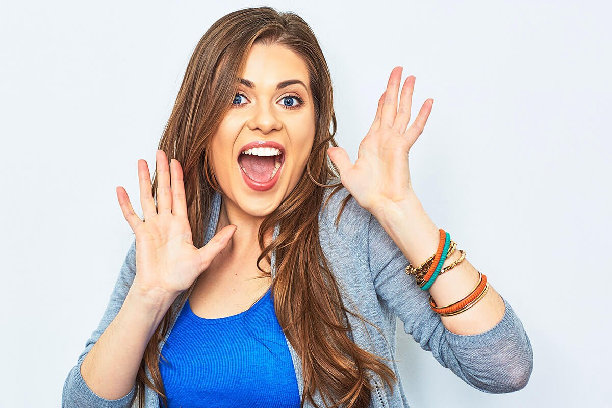 Image of screaming woman from her phobia