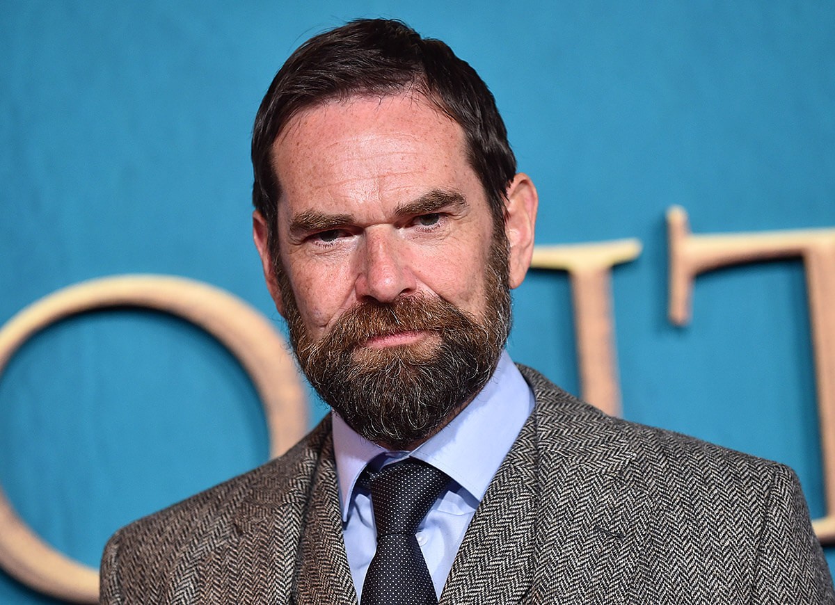 Duncan Lacroix at the premiere of Season 5 of the television series Outlander, Hollywood, CA