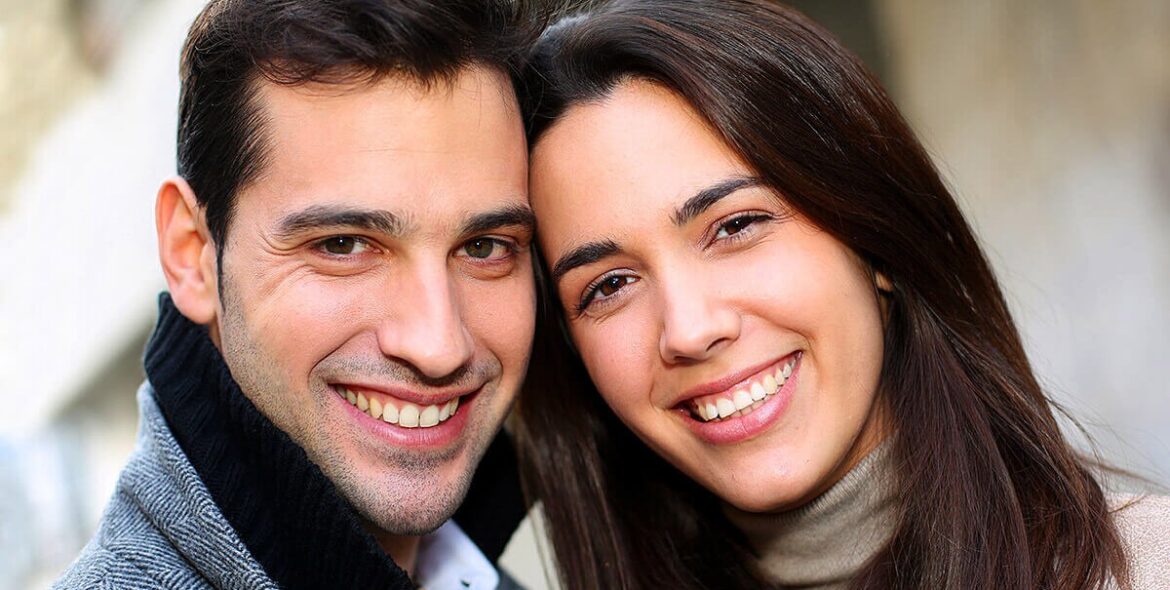 How to Manipulate a Woman? Secret Tips for Men.