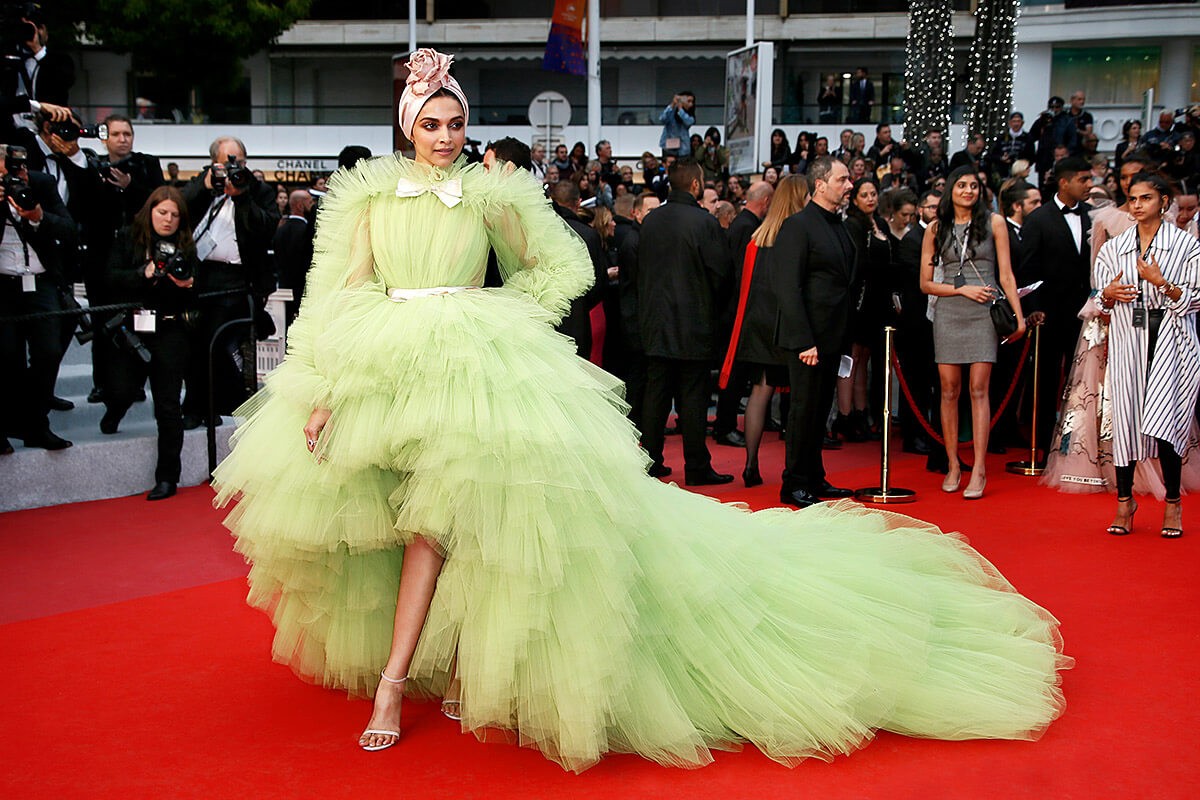 Indian actress Deepika Padukone in a chic puffy dress on the red carpet