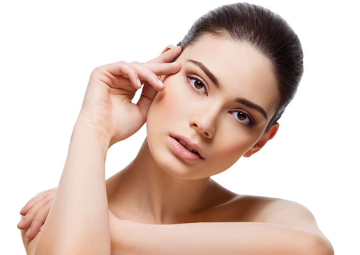 Image of a sophisticated woman with a beautiful neck