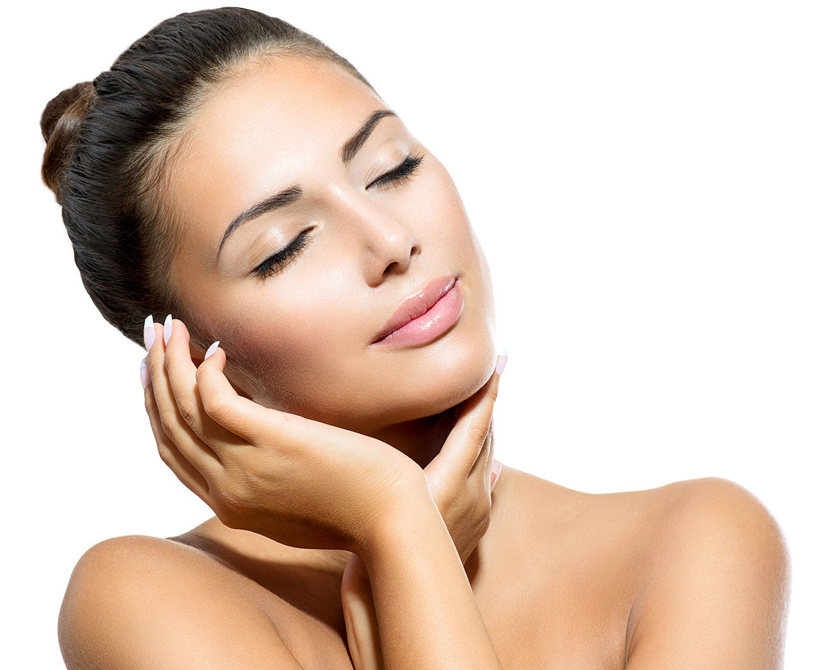 Image of a cute woman with a well-groomed body